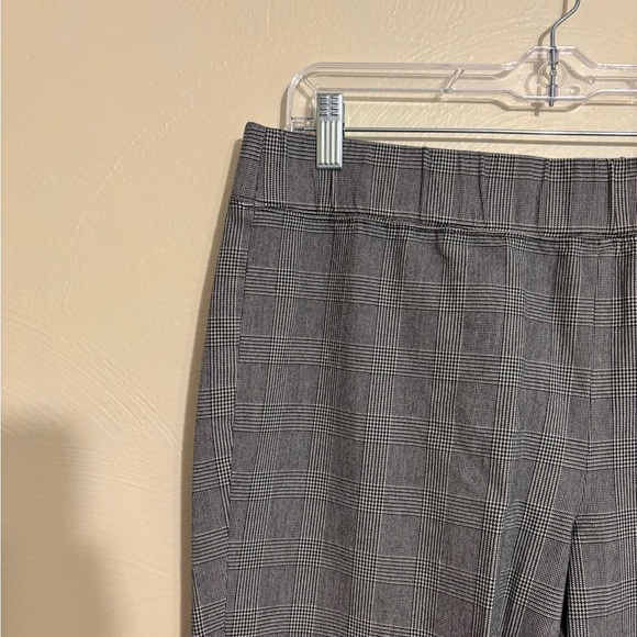 Talbots Women's Gray Plaid Trousers - Picture 7 of 10